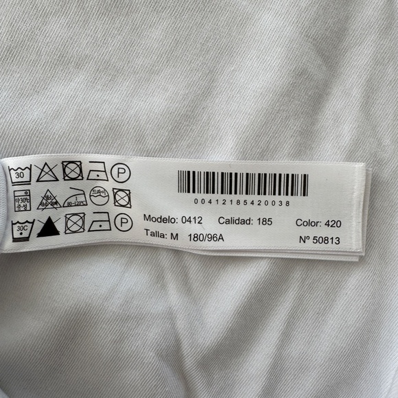 Massimo Dutti Short Sleeve White Tshirt - 100% Cotton - Size Medium - Picture 6 of 8